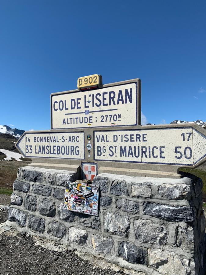 Maison De Famille Les 5 Freres Val-dʼIsère Exteriér fotografie
