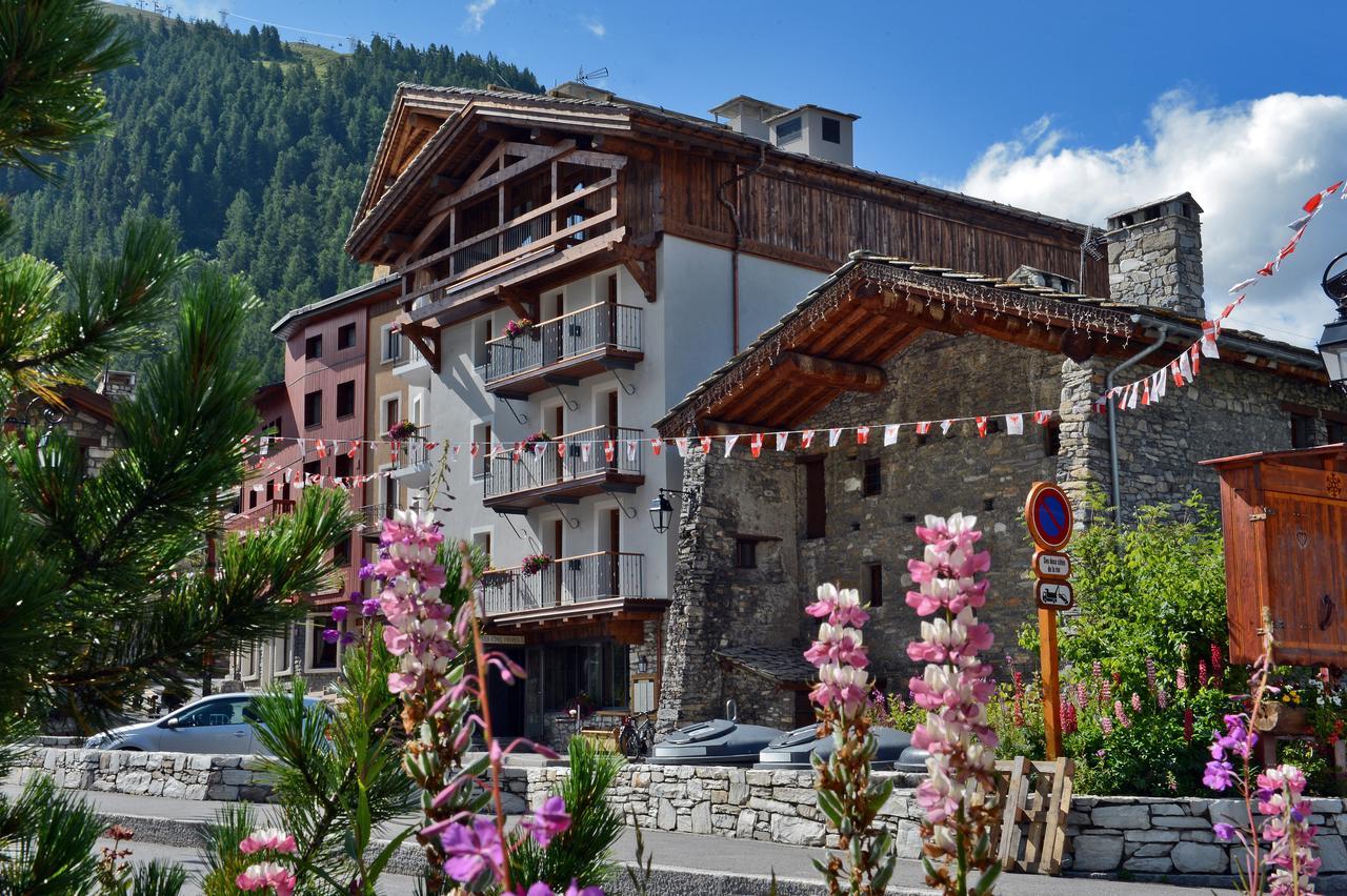 Maison De Famille Les 5 Freres Val-dʼIsère Exteriér fotografie