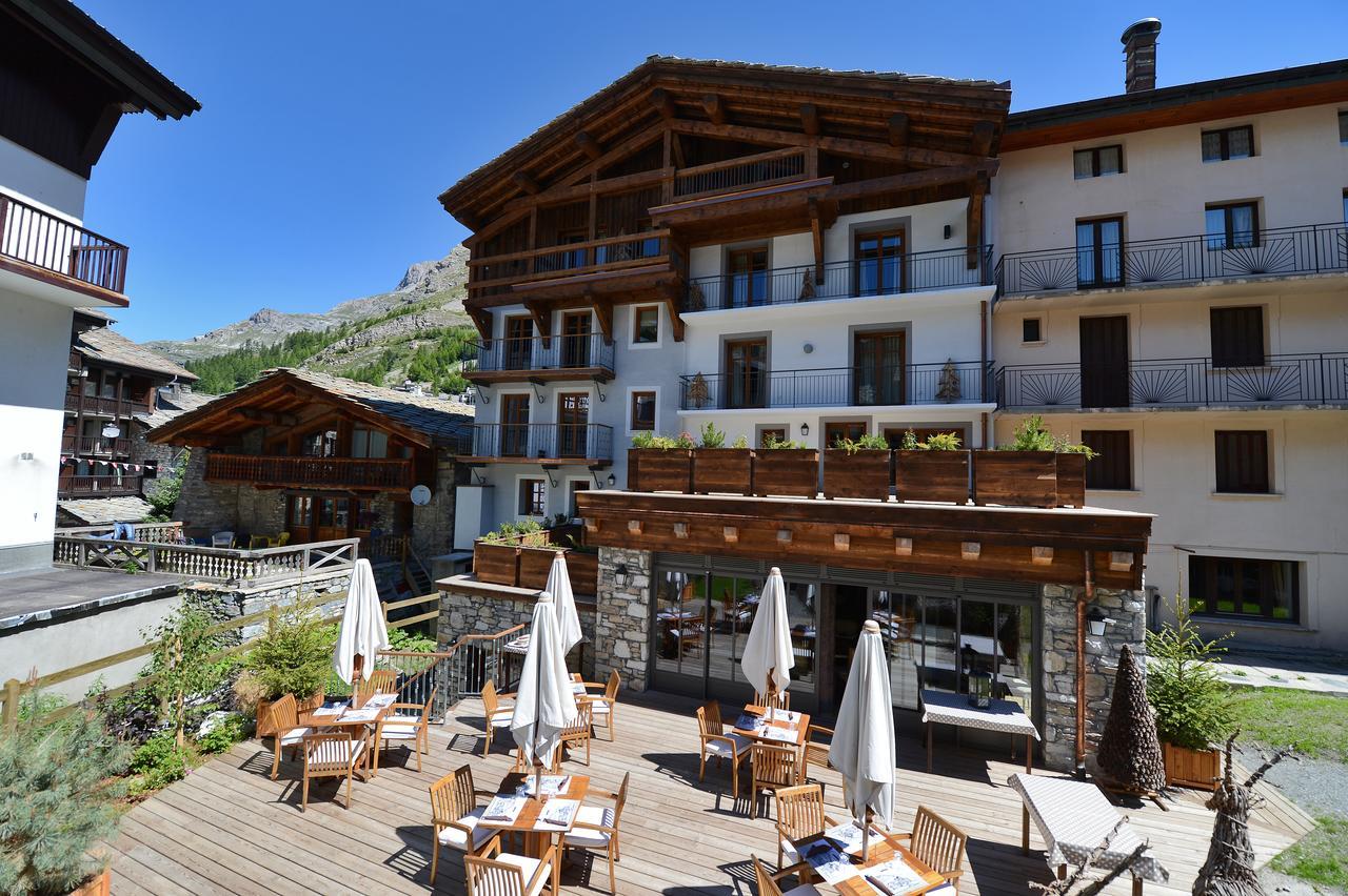 Maison De Famille Les 5 Freres Val-dʼIsère Exteriér fotografie